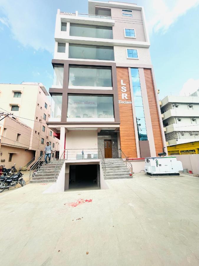 Lsr Service Apartments ティルパティ エクステリア 写真